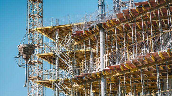 Stemple Budowlane: wynajem czy zakup używanych – która opcja jest lepsza?